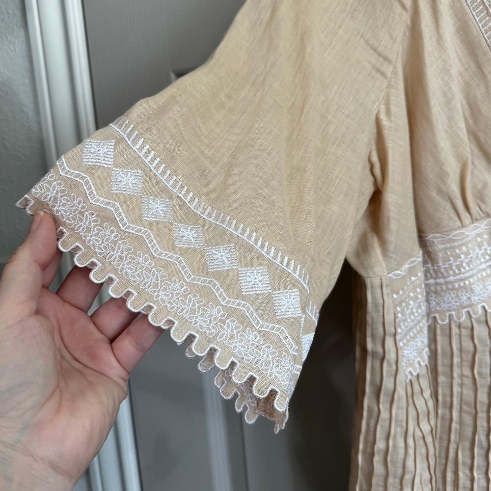 Vintage Linen Embroidered Blouse Tan Scalloped Trim Size 16 Boho Coastal Grandma - Picture 9 of 9